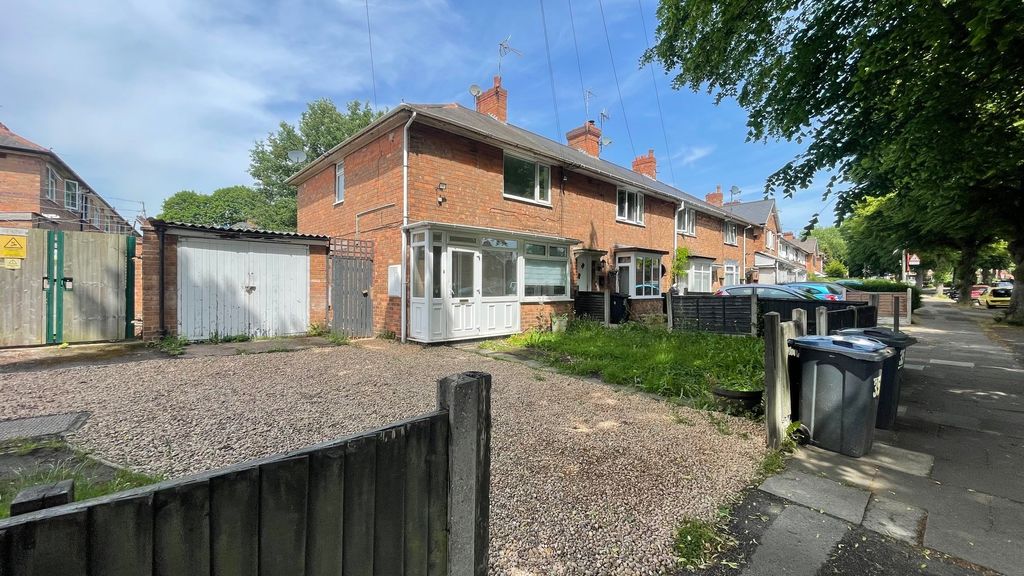 Property photo 1 of 8