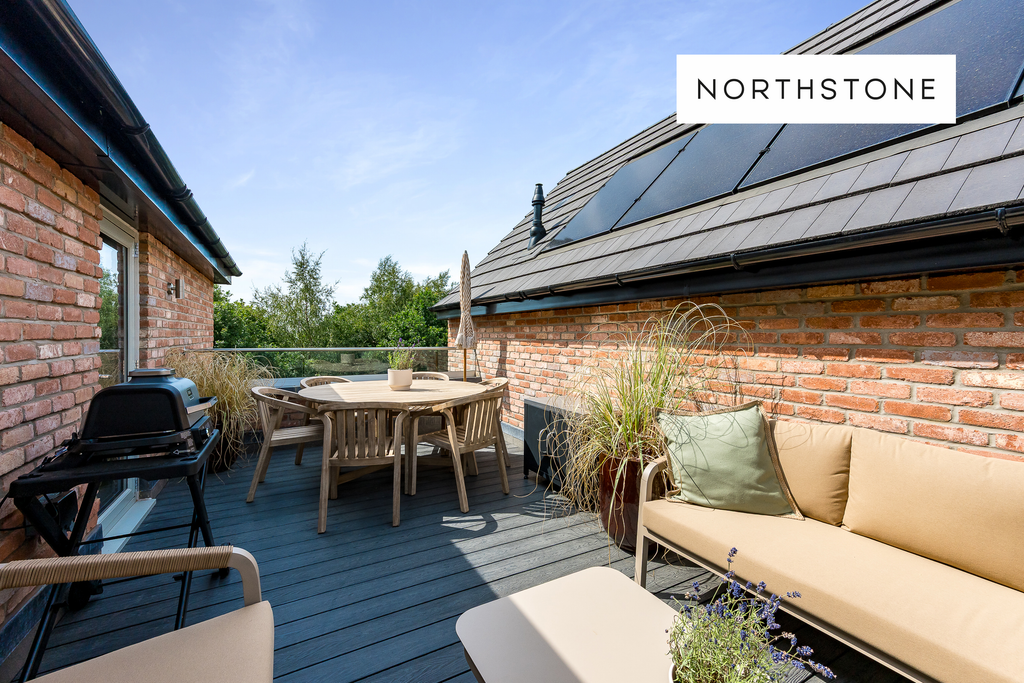 Property photo 1 of 27