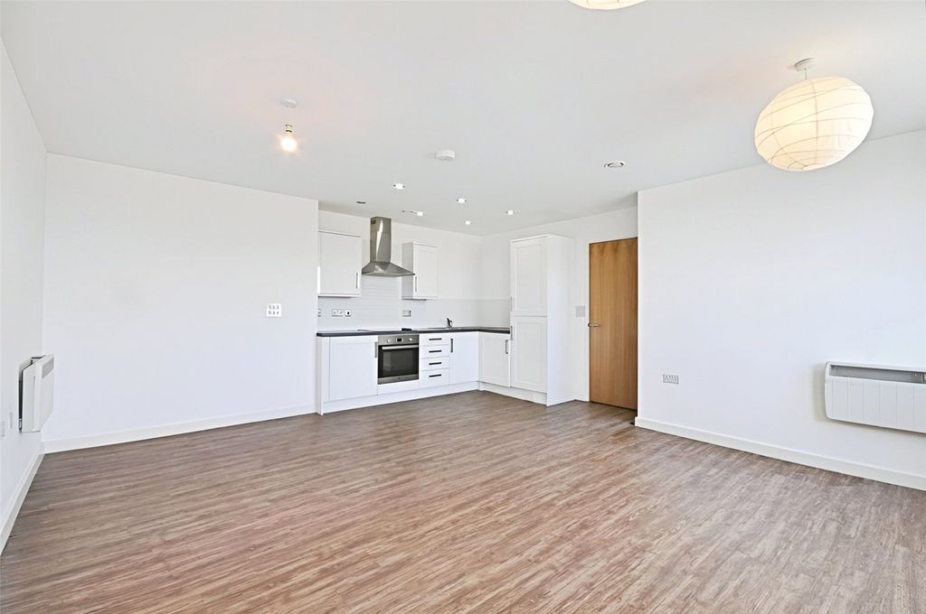 Property photo 1 of 8 Picture No. 01