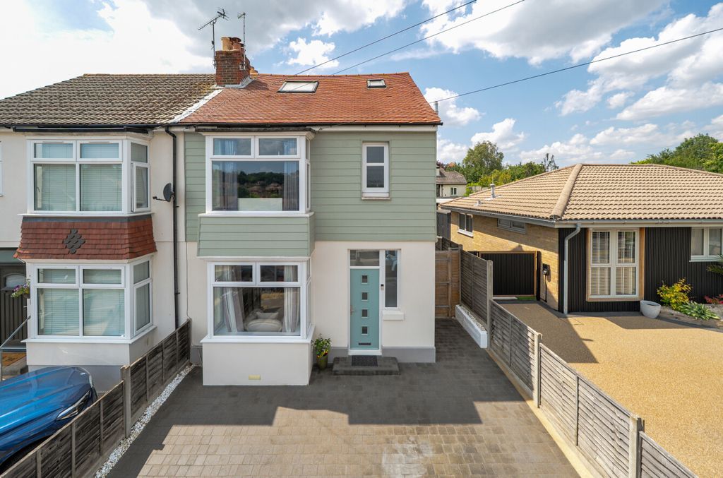Property photo 1 of 12 1483515-4-6A58Ef4...