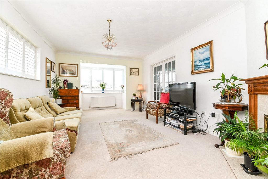 Property photo 3 of 37 Picture No. 33