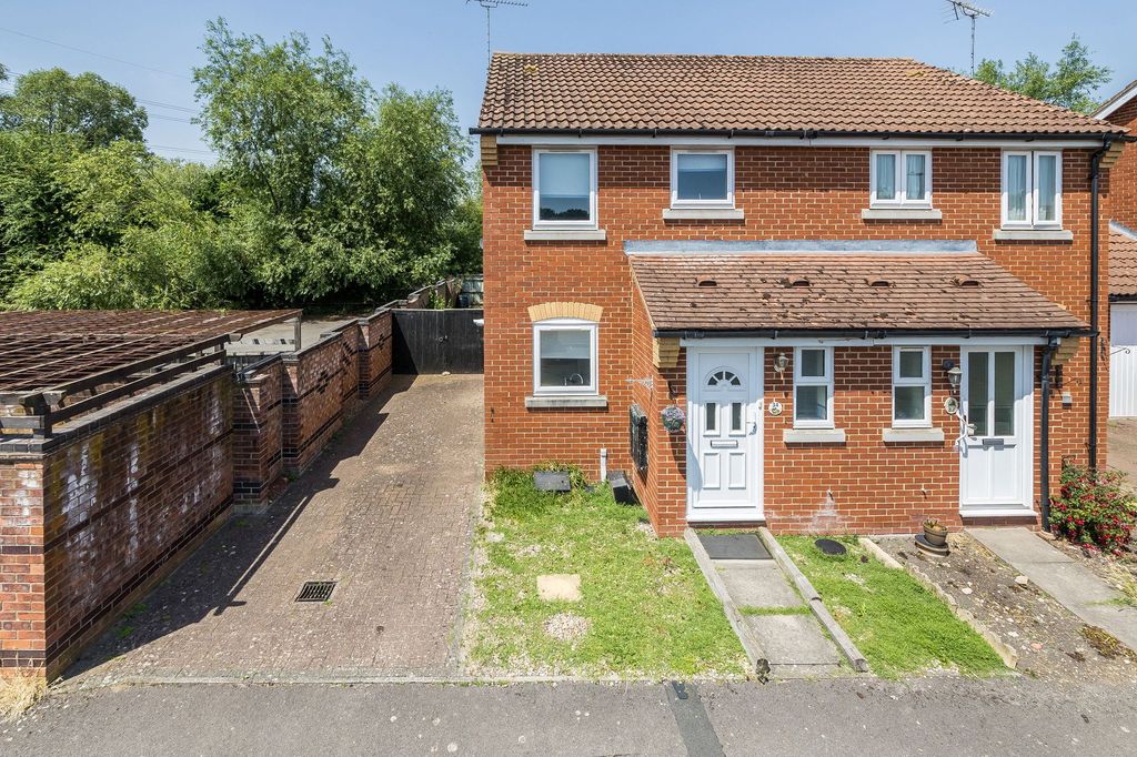 Property photo 1 of 15