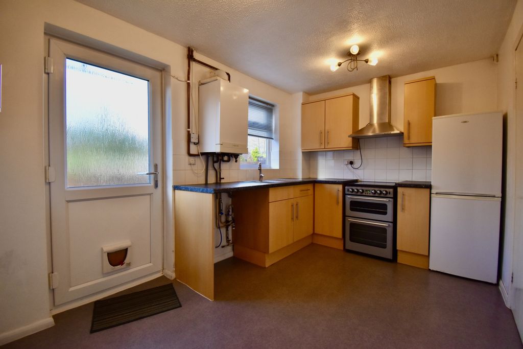 Property photo 3 of 9 Dsc_0811