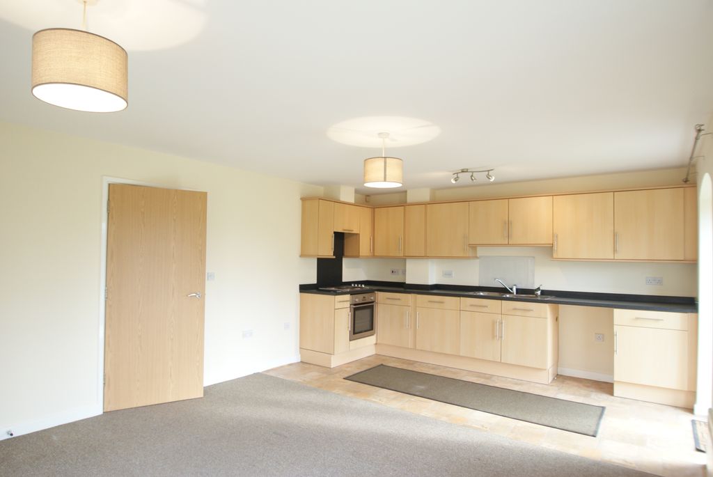 Property photo 3 of 5