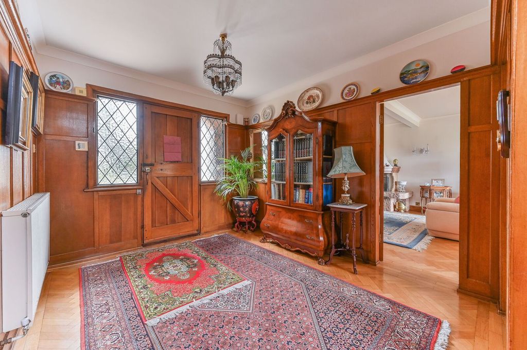 Additional image 28 of 5 bed detached house for saleGrimwade Avenue, Lloyd Park, Croydon CR0