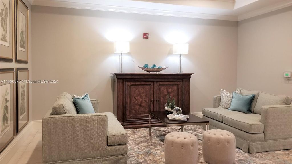 Property photo 2 of 24 <Alttext/>
