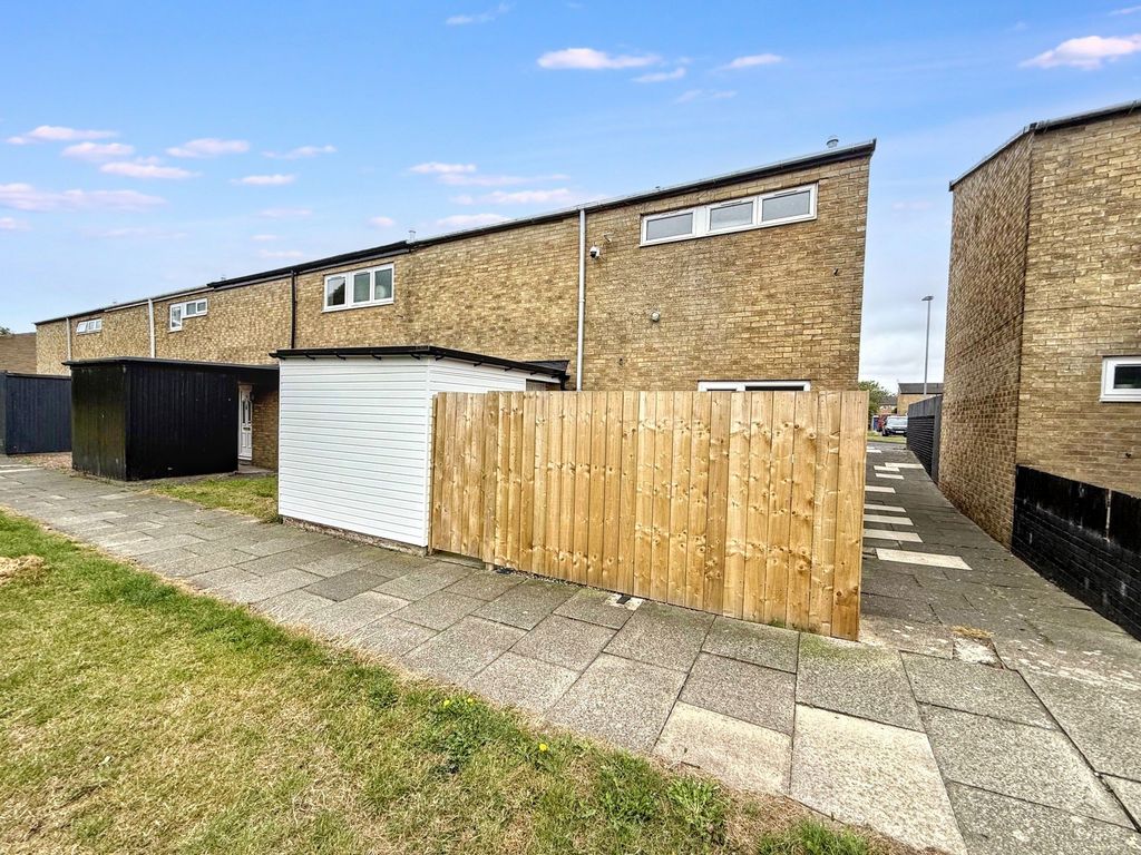 Property photo 1 of 24