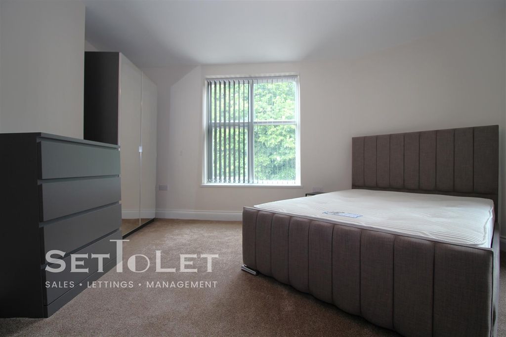 Property photo 1 of 16 Img_1017.Jpg