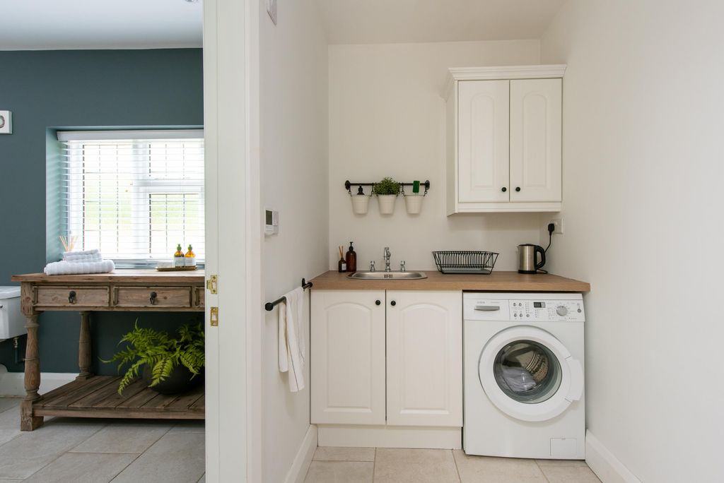 Additional image 13 of 6 bed detached house for saleCryfield Grange Road, Coventry, West Midlands CV4