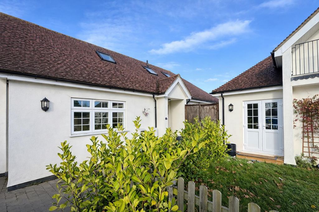 Property photo 1 of 15 Foh