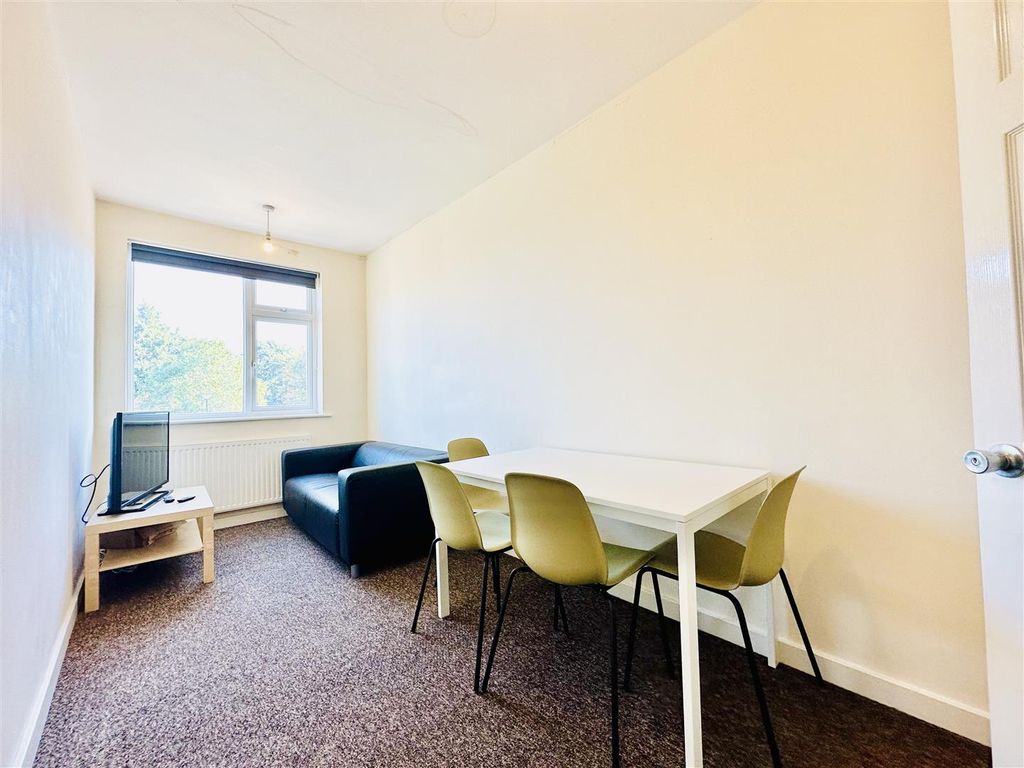 Property photo 3 of 9 Image00001.Jpeg