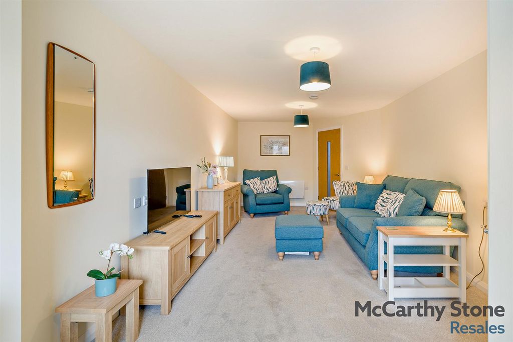Additional image 6 of 1 bed flat for saleBurlington Gardens, Leyland PR25