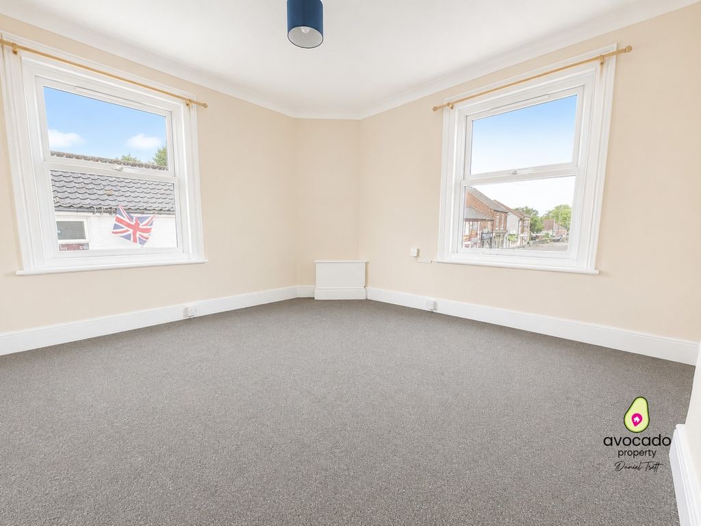 Property photo 2 of 9 5245933
