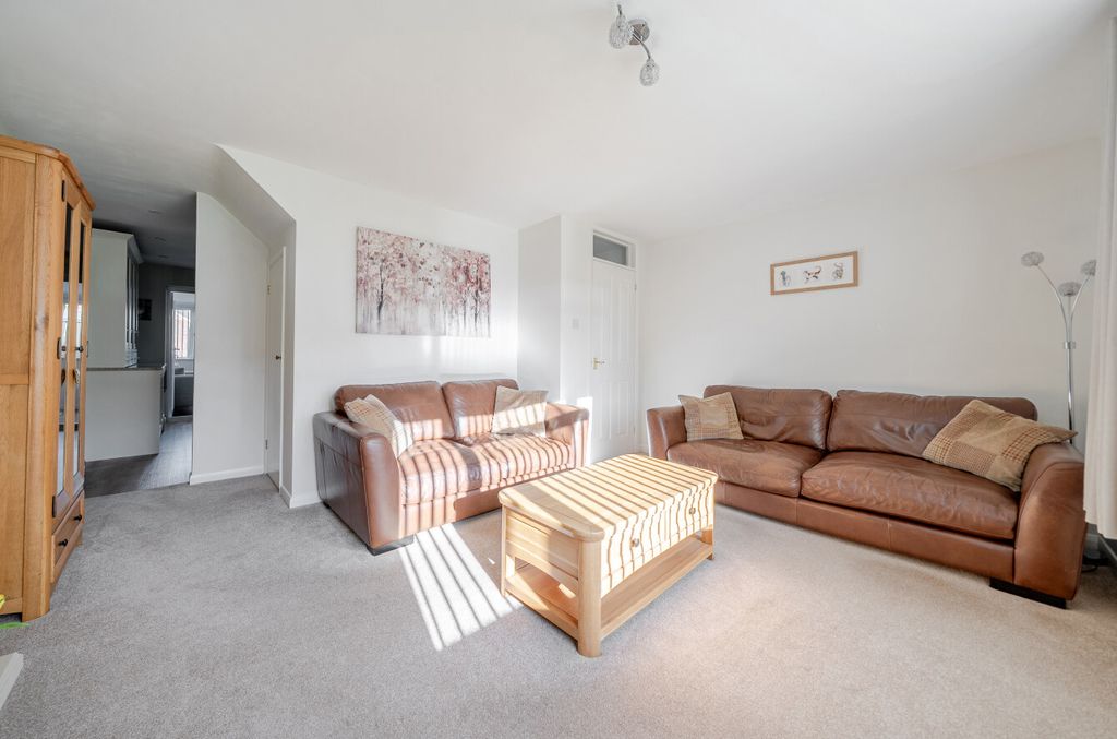 Property photo 3 of 14 1425747-2-69B1B3B...