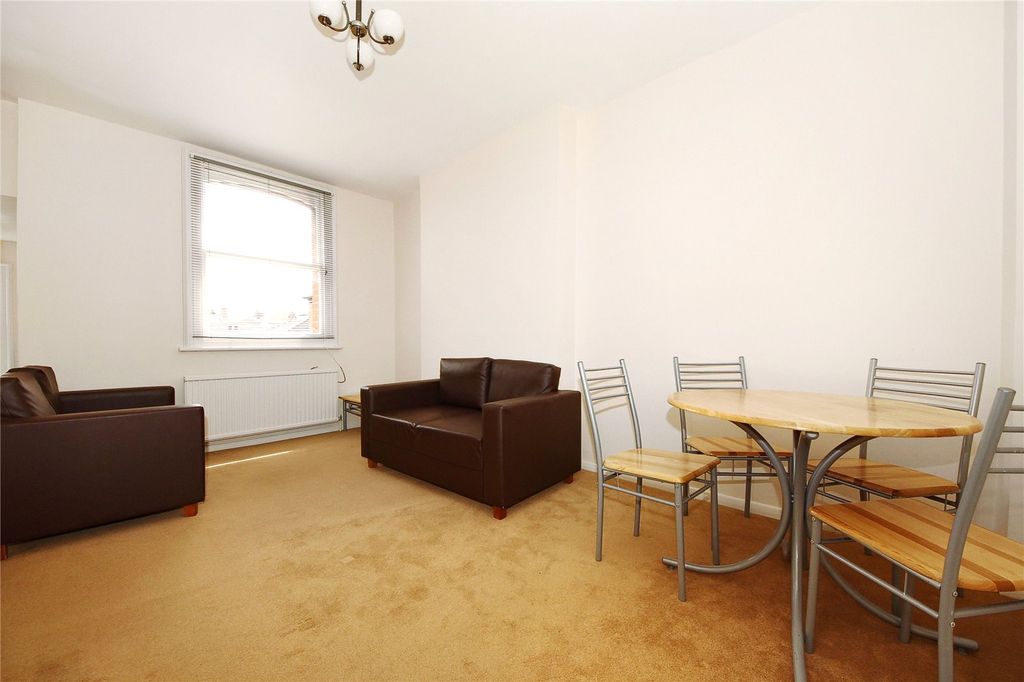 Property photo 3 of 7 Picture No. 08