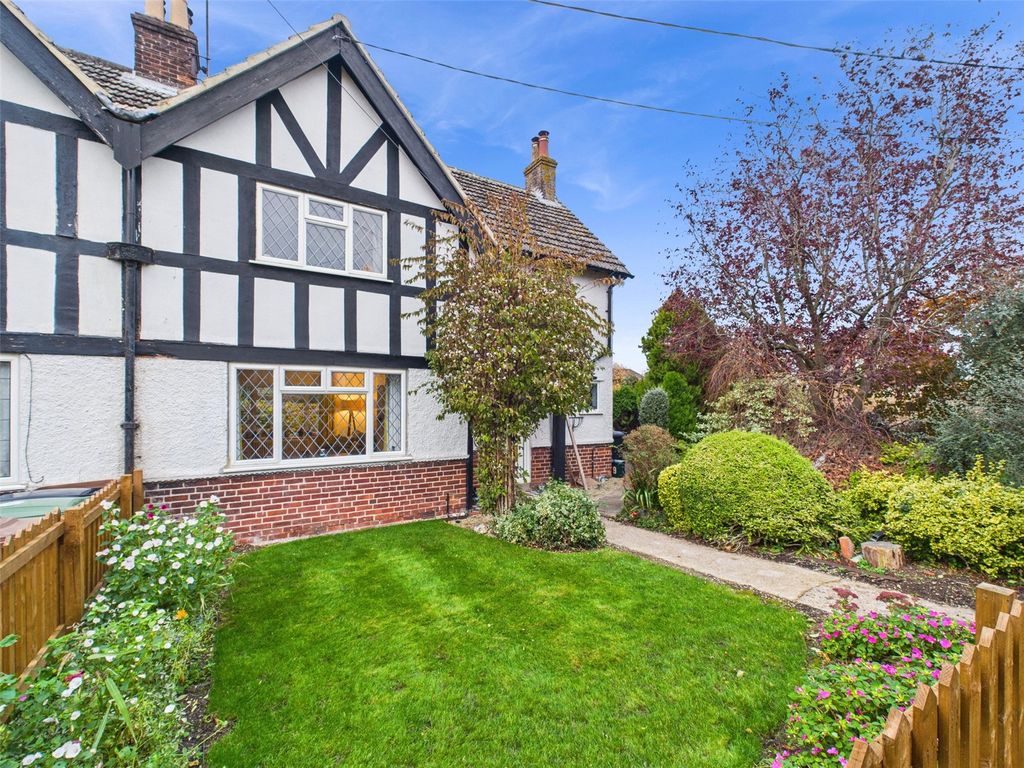 Property photo 1 of 16 Front