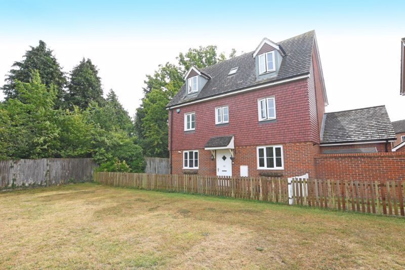 Property photo 1 of 23 Photo 24