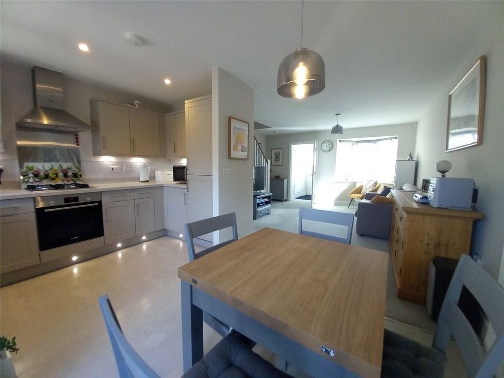 Property photo 3 of 11 Picture No. 06