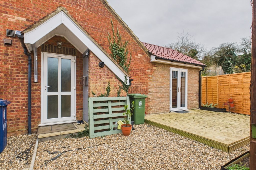 Property photo 1 of 13 Cam02545G0-Pr0362-Still001