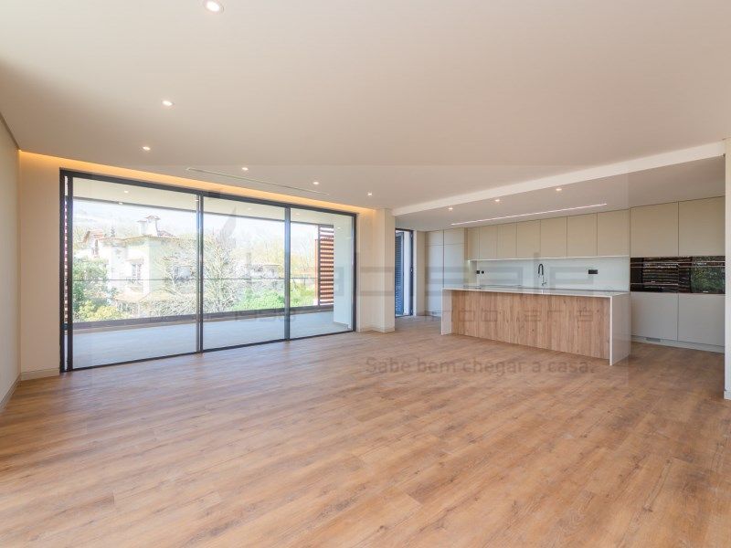 Property photo 1 of 47