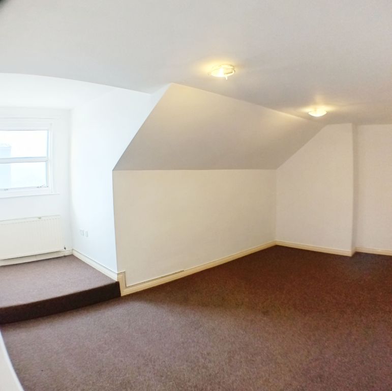 Property photo 3 of 11 Gallery