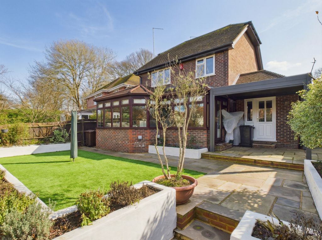 Property photo 3 of 21