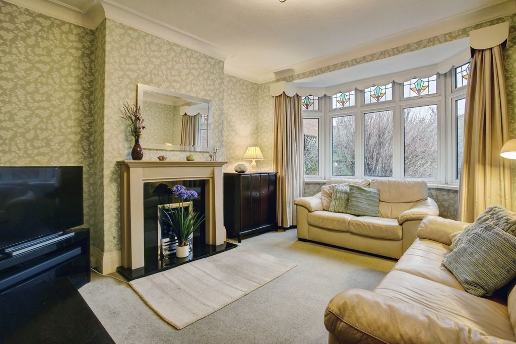 Property photo 2 of 14 Pbox-Img.Jpg