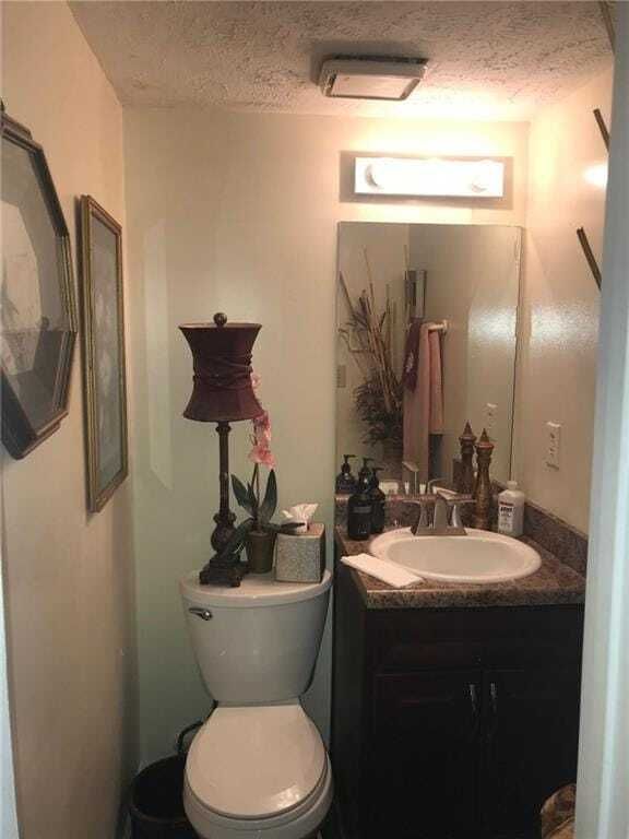 Property photo 3 of 7 <Alttext/>