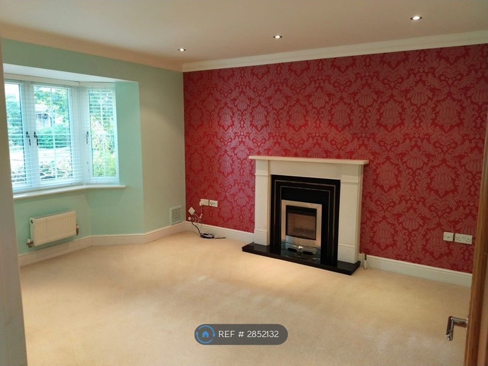 Property photo 3 of 27