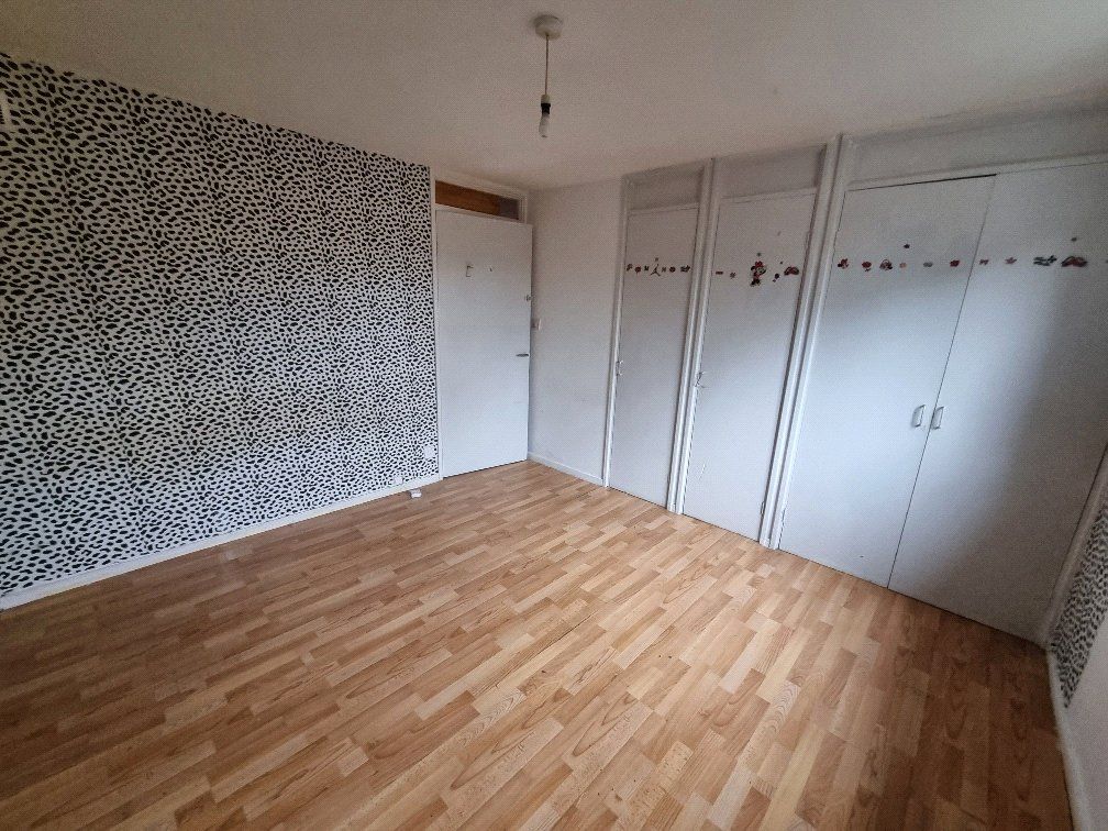 Property photo 3 of 3 Picture No. 04