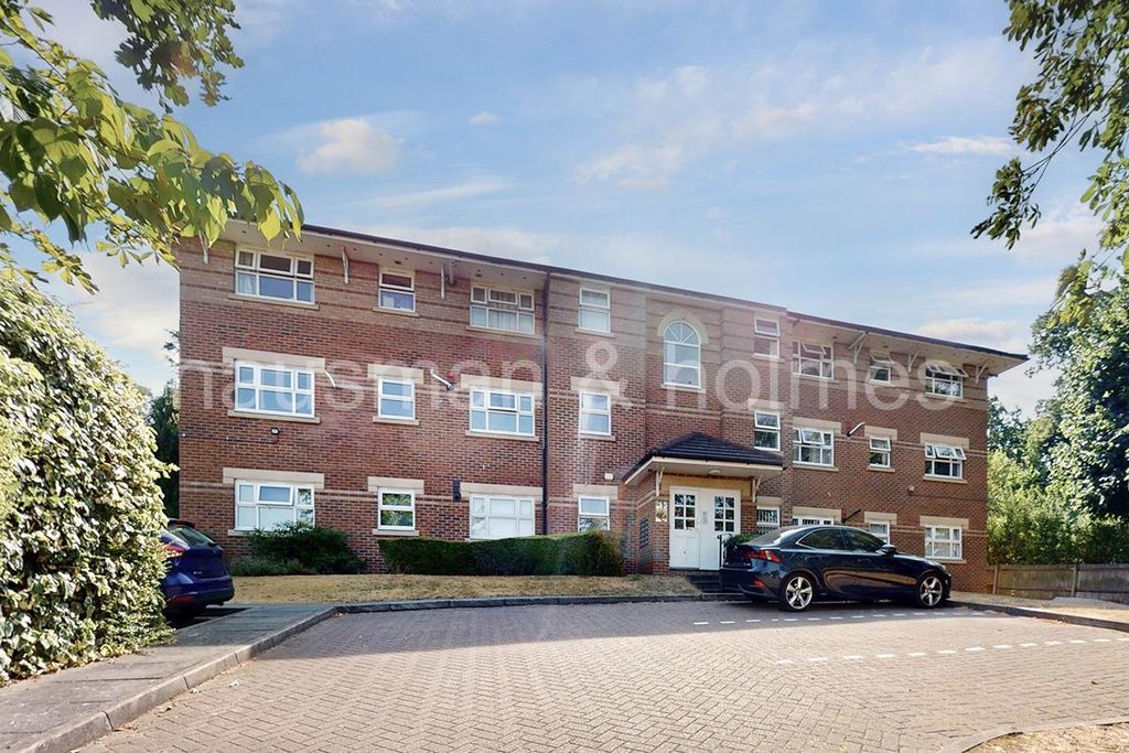 Property photo 1 of 10 W12.Jpg