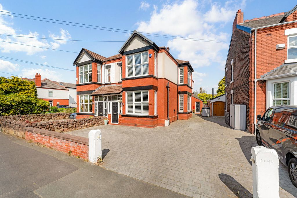 Property photo 2 of 68