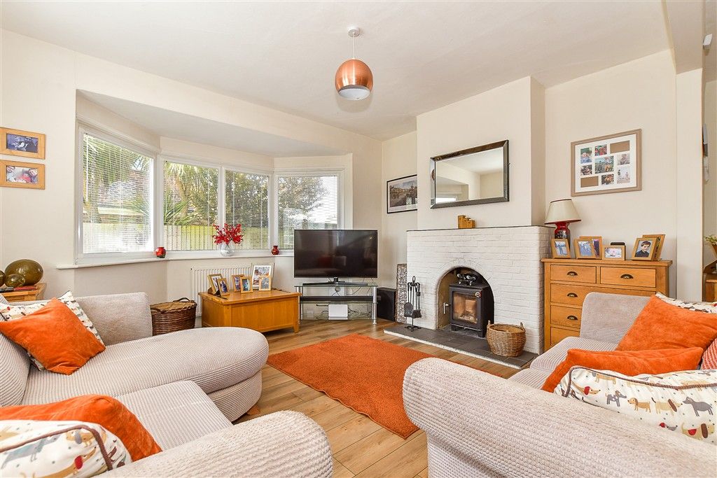 Property photo 2 of 13 Lounge/ Diner