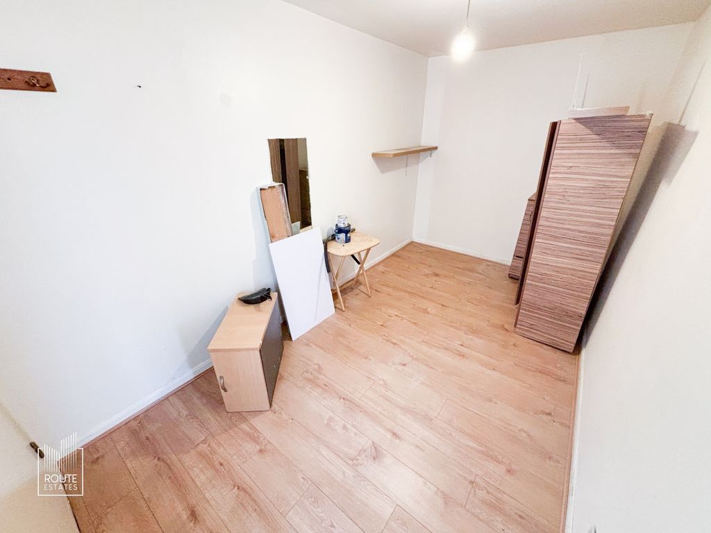 Property photo 2 of 5 Photo 3