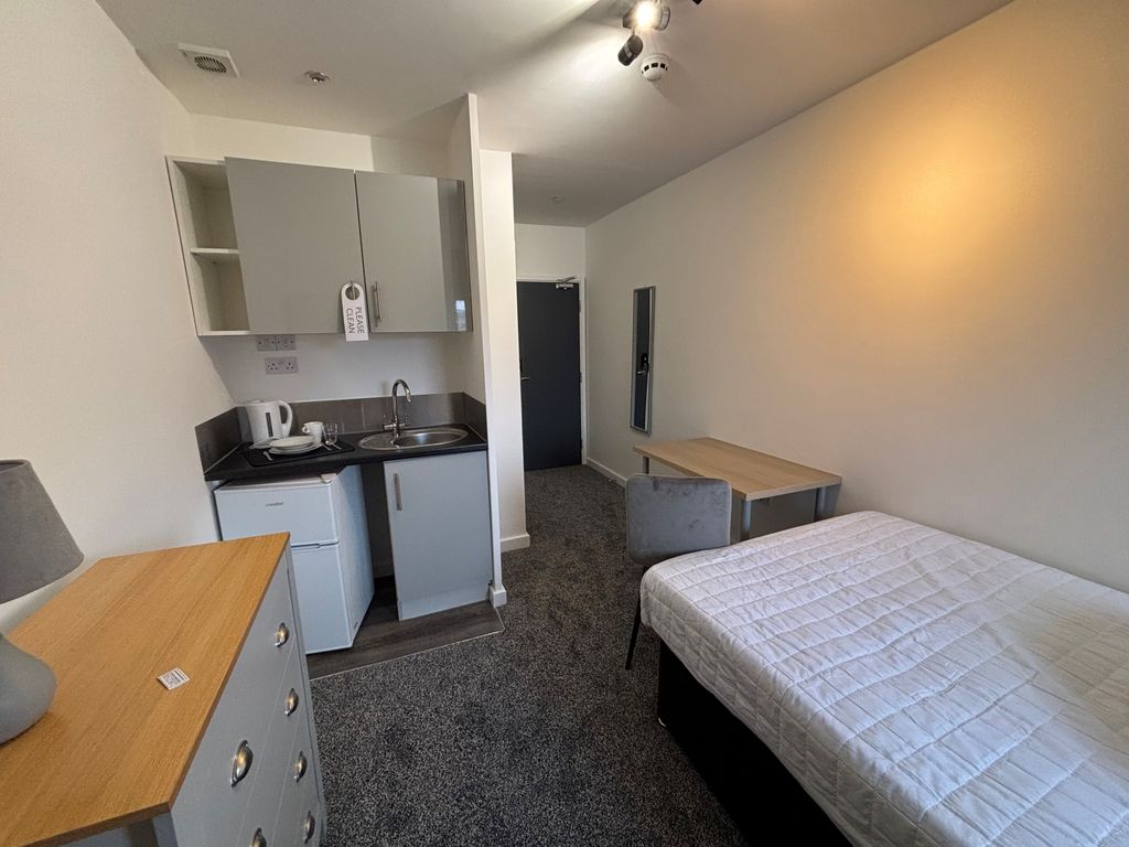 Property photo 3 of 13 Image