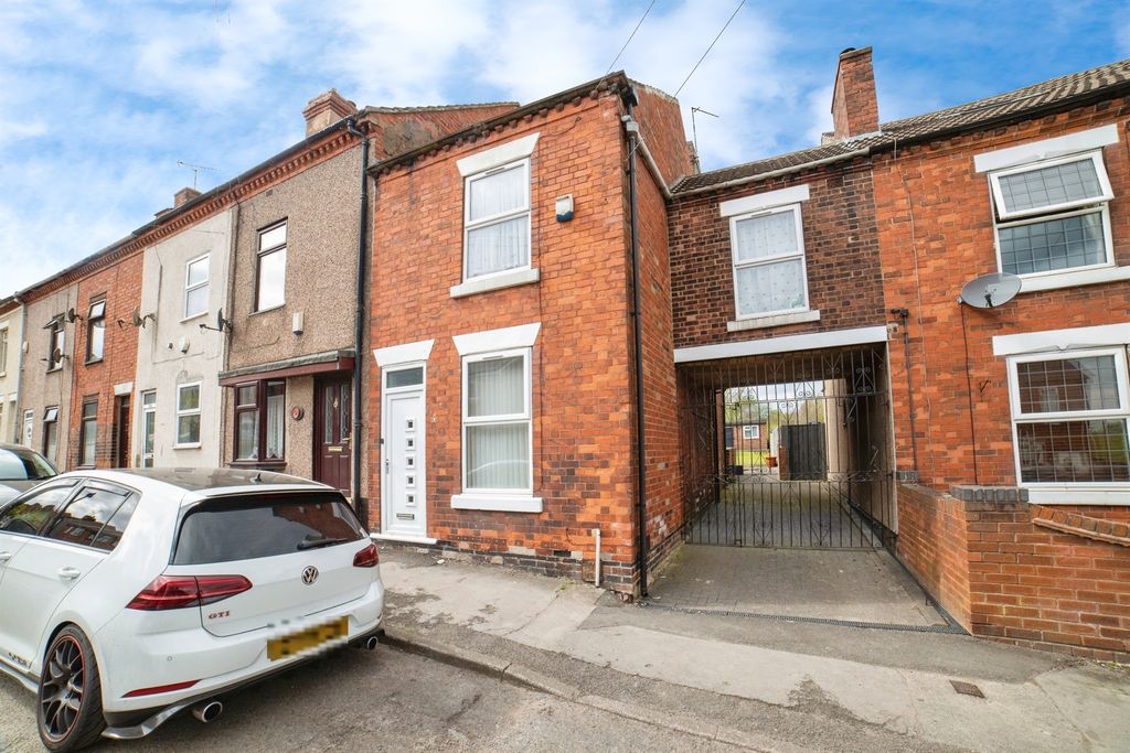 Property photo 1 of 16