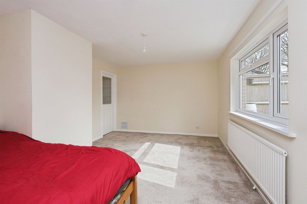 Property photo 3 of 14