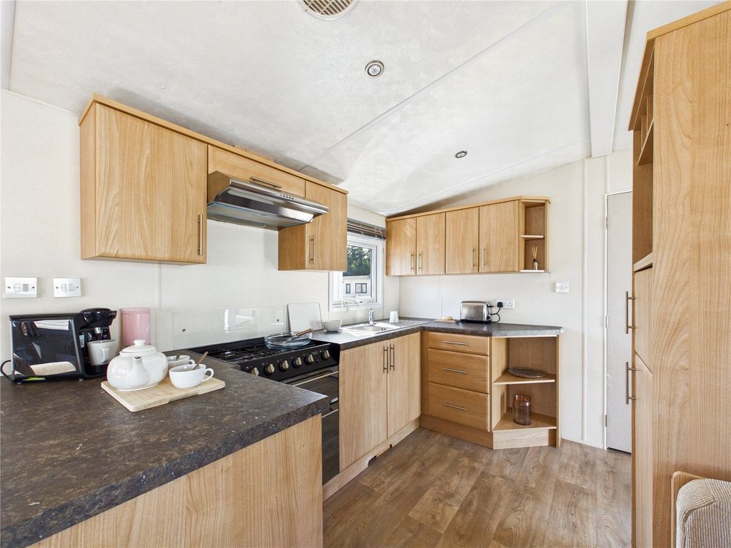 Property photo 3 of 10 Picture No. 07
