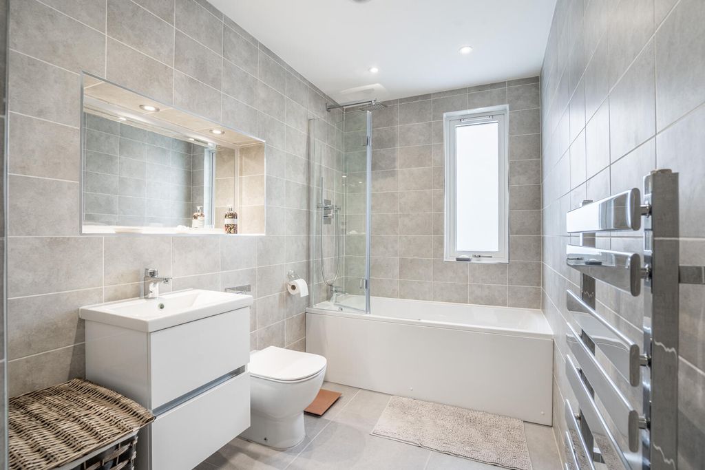 Additional image 9 of 2 bed flat for saleMedallion House, Joseph Terry Grove, York YO23
