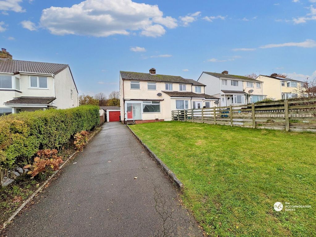 Property photo 1 of 24 Front (Exterior)