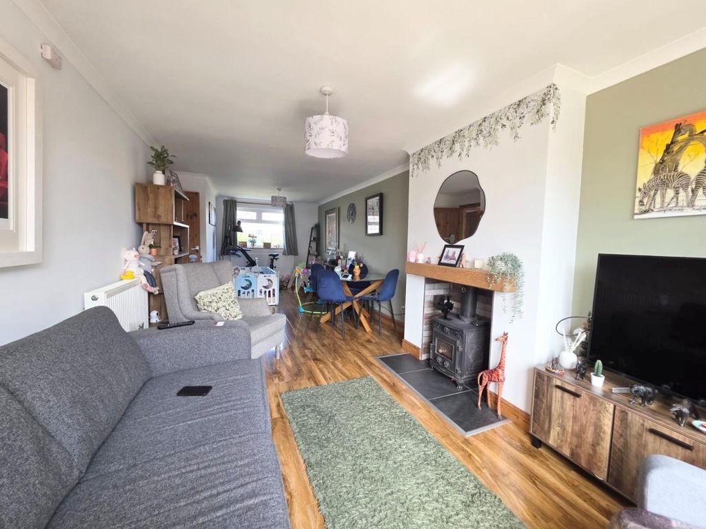 Property photo 3 of 16 1.Jpg