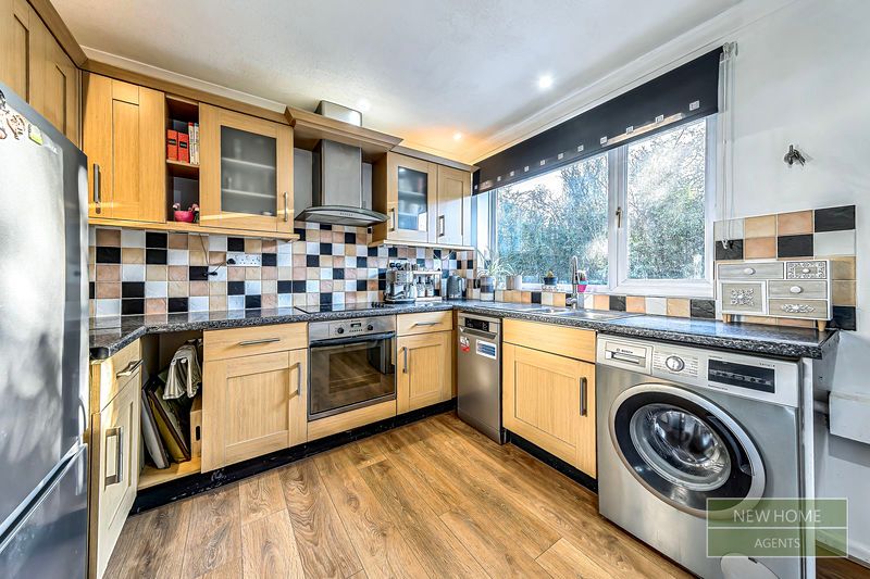 Property photo 2 of 15 Photo 10