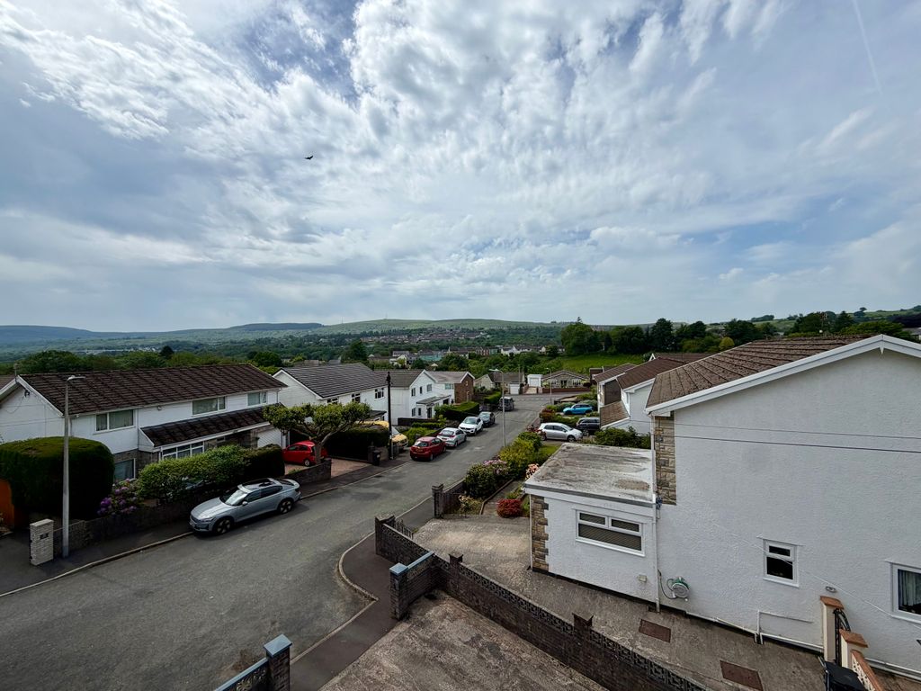 Additional image 37 of 5 bed detached house for saleLakeside Gardens, Merthyr Tydfil CF48