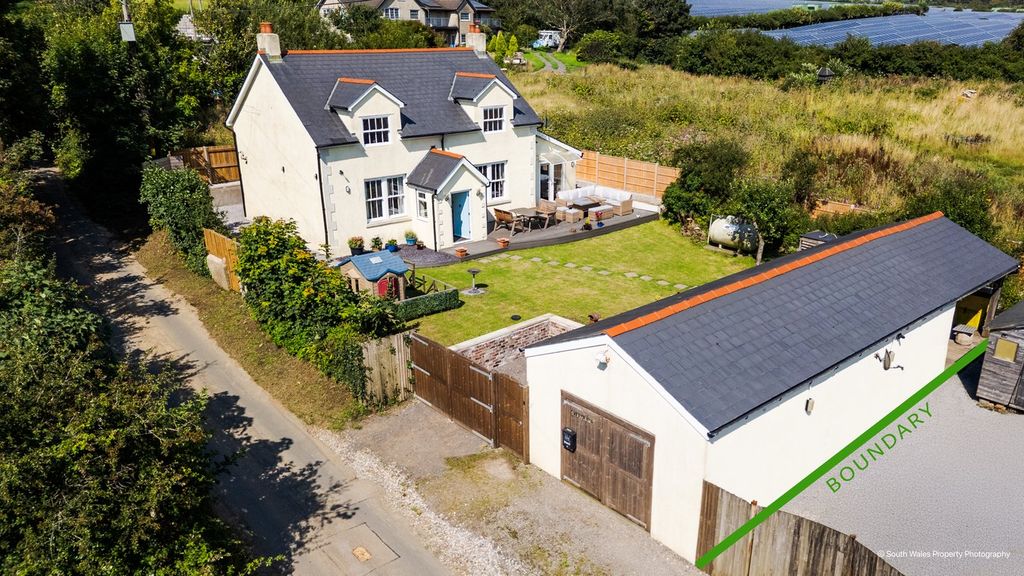 Property photo 1 of 31