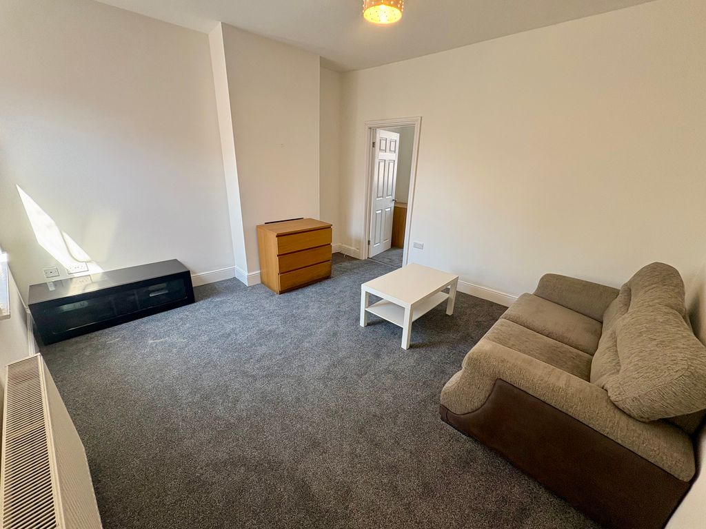 Property photo 2 of 6 Img_7065