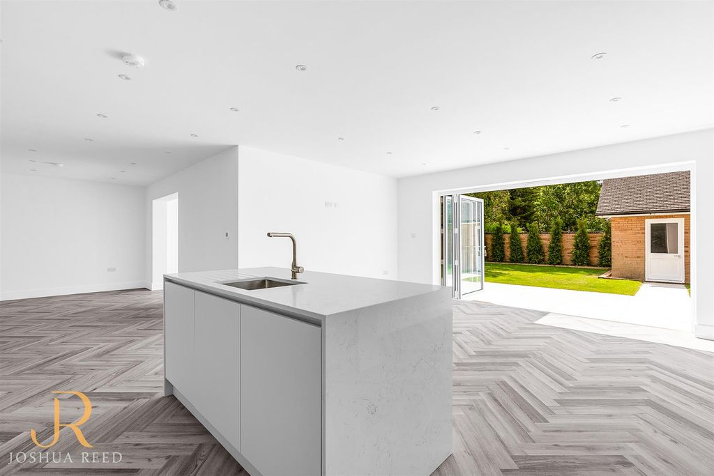 Property photo 3 of 33 Internal-3.Jpg