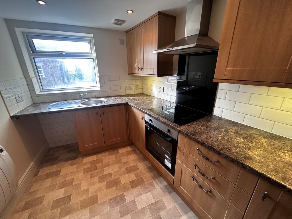 Property photo 2 of 5 Kitchen