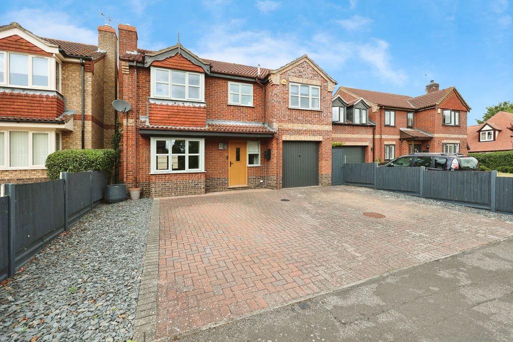 Property photo 1 of 24 4281881