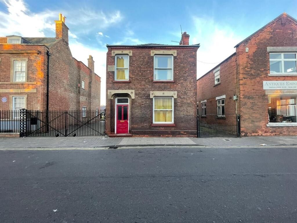 Property photo 1 of 5