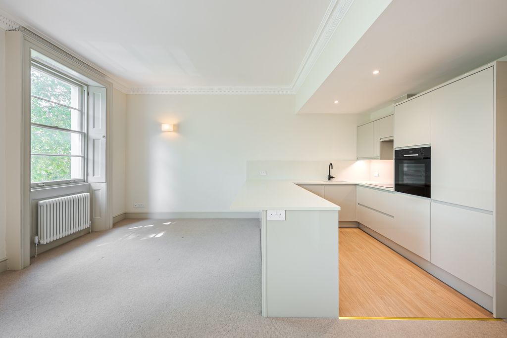 Property photo 2 of 10 View